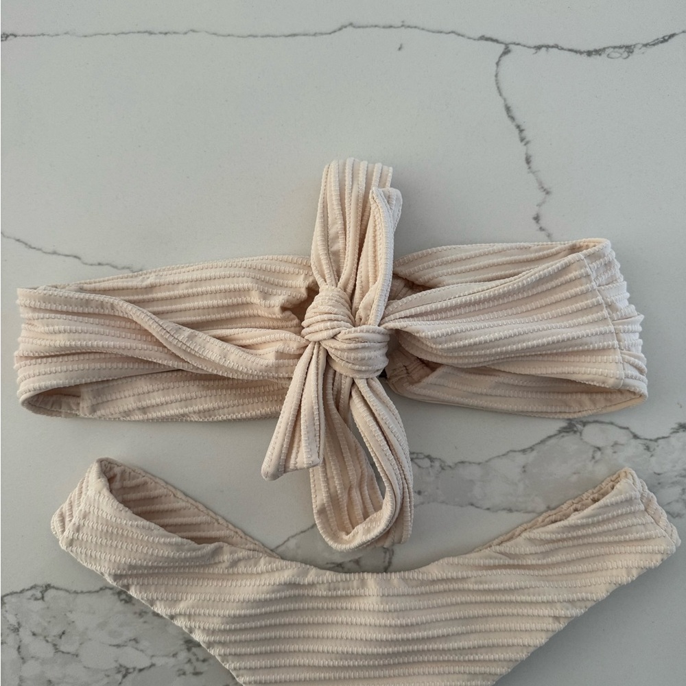 Cream Ribbed Bikini Set - Picture 3 of 3